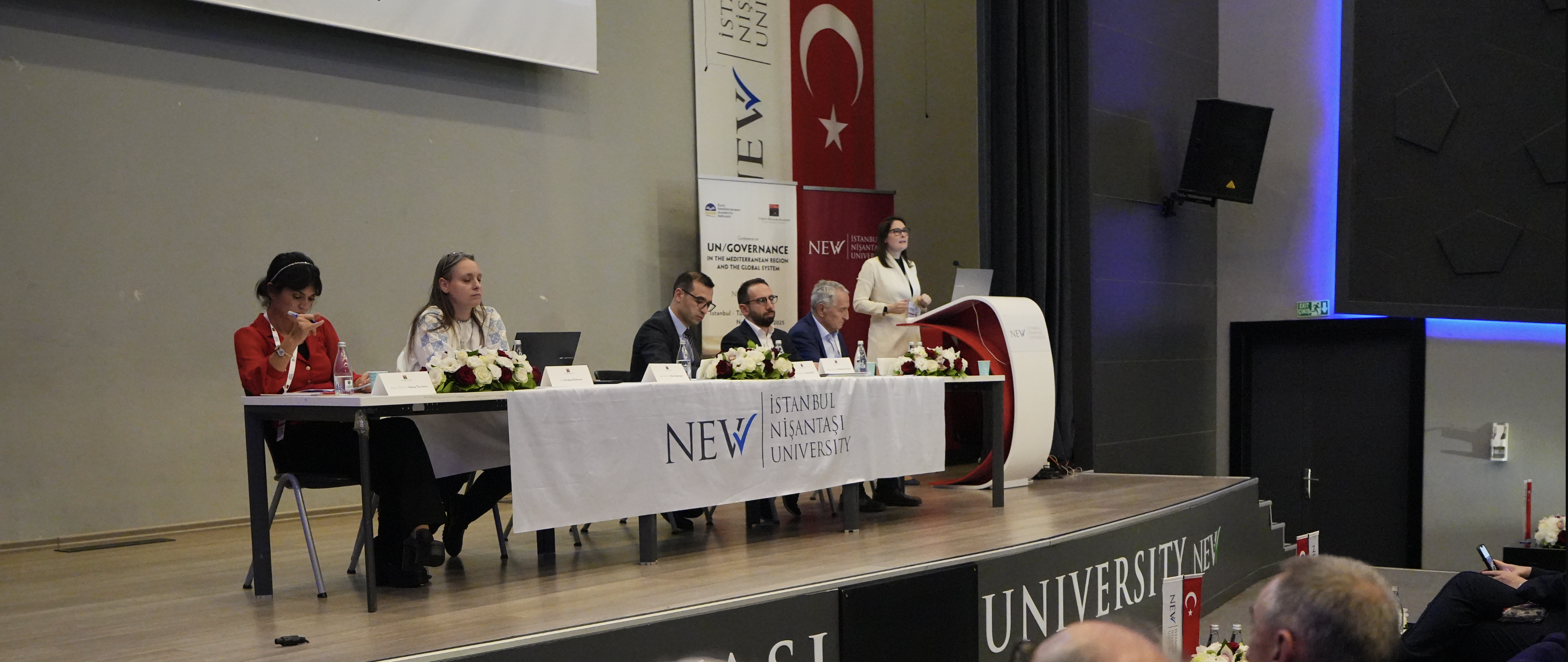 Akdeniz Bölgesinde ve Küresel Sistemde Yönetişim/Yönetişimsizlik